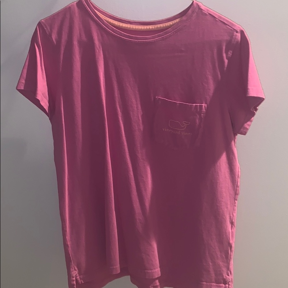 Vineyard vines relaxed pink tee
